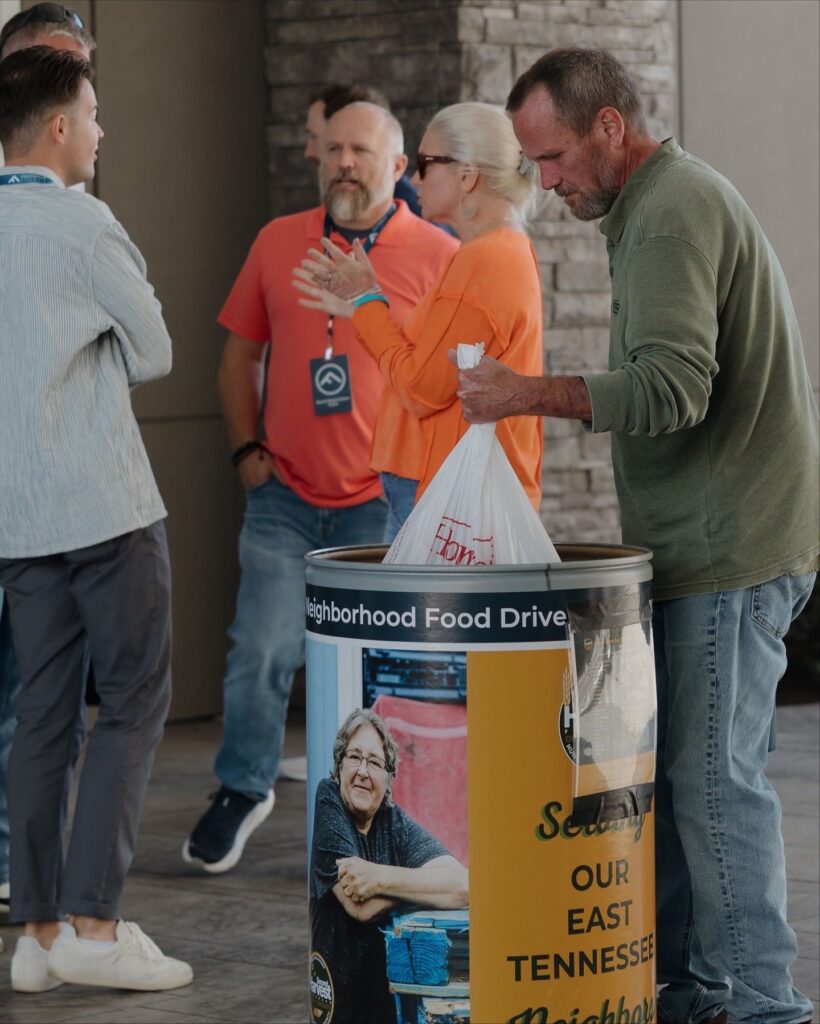 Food Drive 3 820x1024